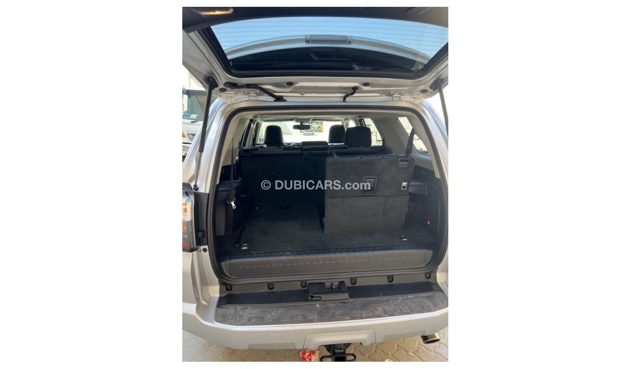 Toyota 4Runner 2016 SR5 PREMIUM 7 SEATS LEATHER SUNROOF USA IMPORTED - ONLY EXPORT