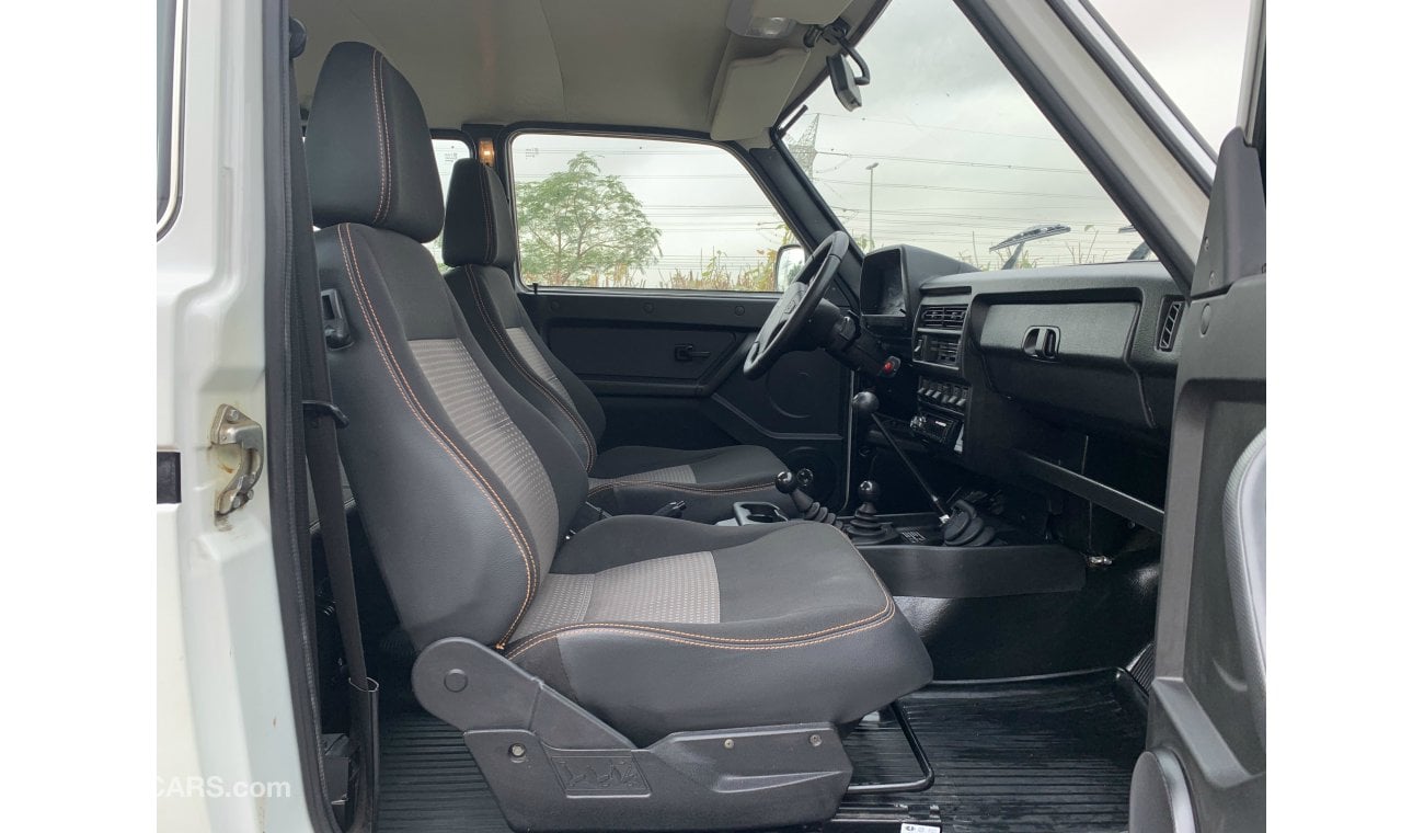 Lada Niva interior - Seats