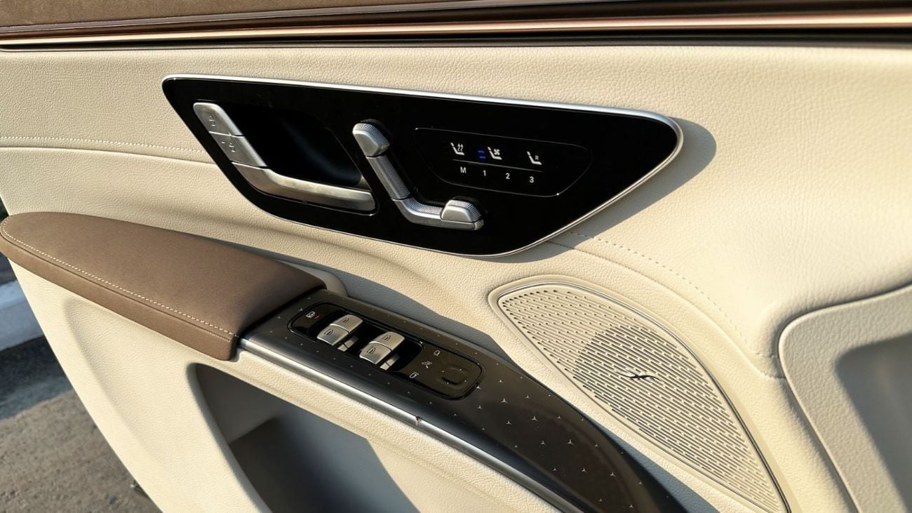 مرسيدس بنز EQS 450 SUV Mercedes-Benz EQS 450 4MATIC AT 2023 • Electric • Automatic