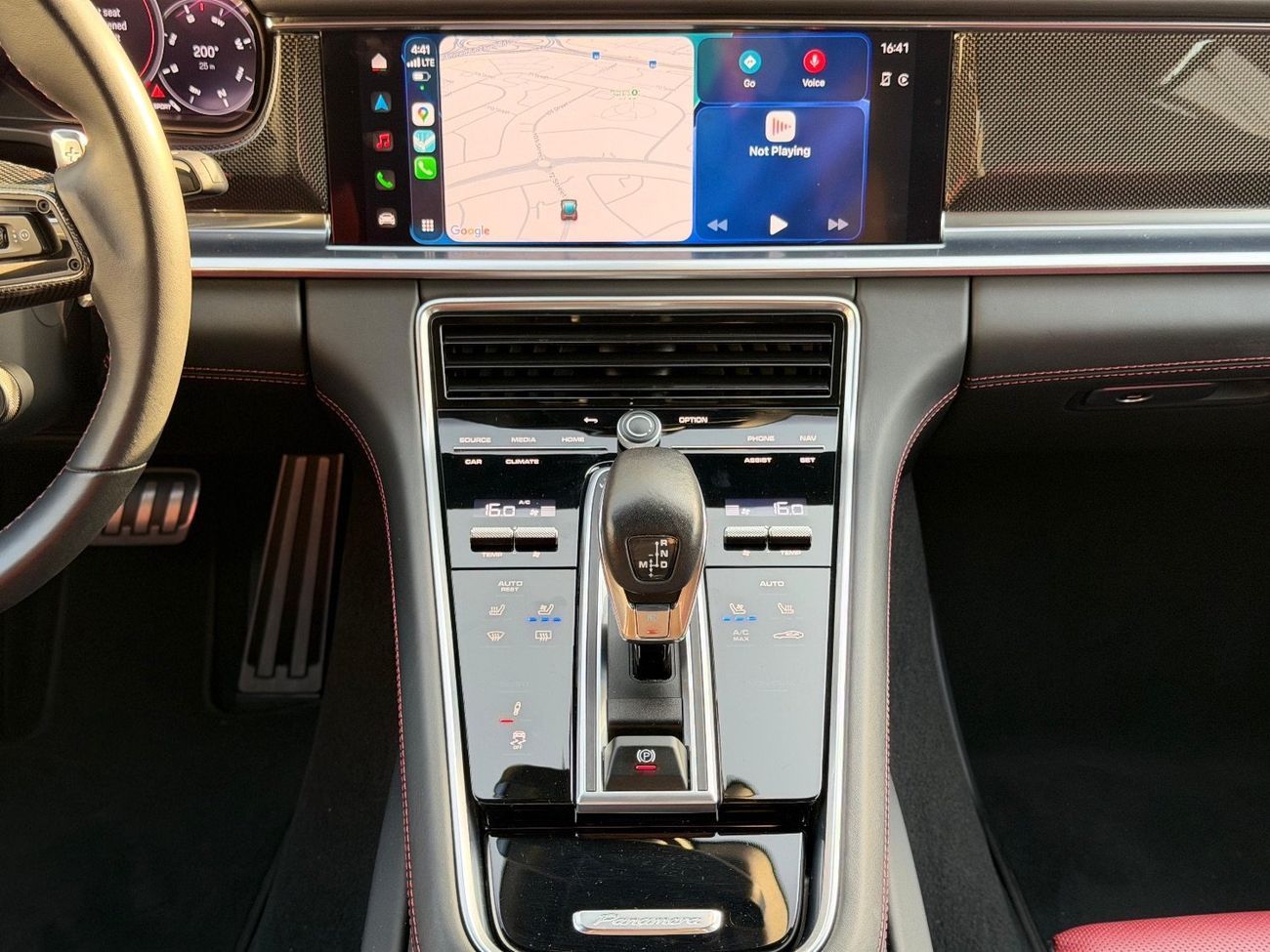 Porsche Panamera GTS 4.0L (454 HP) AWD