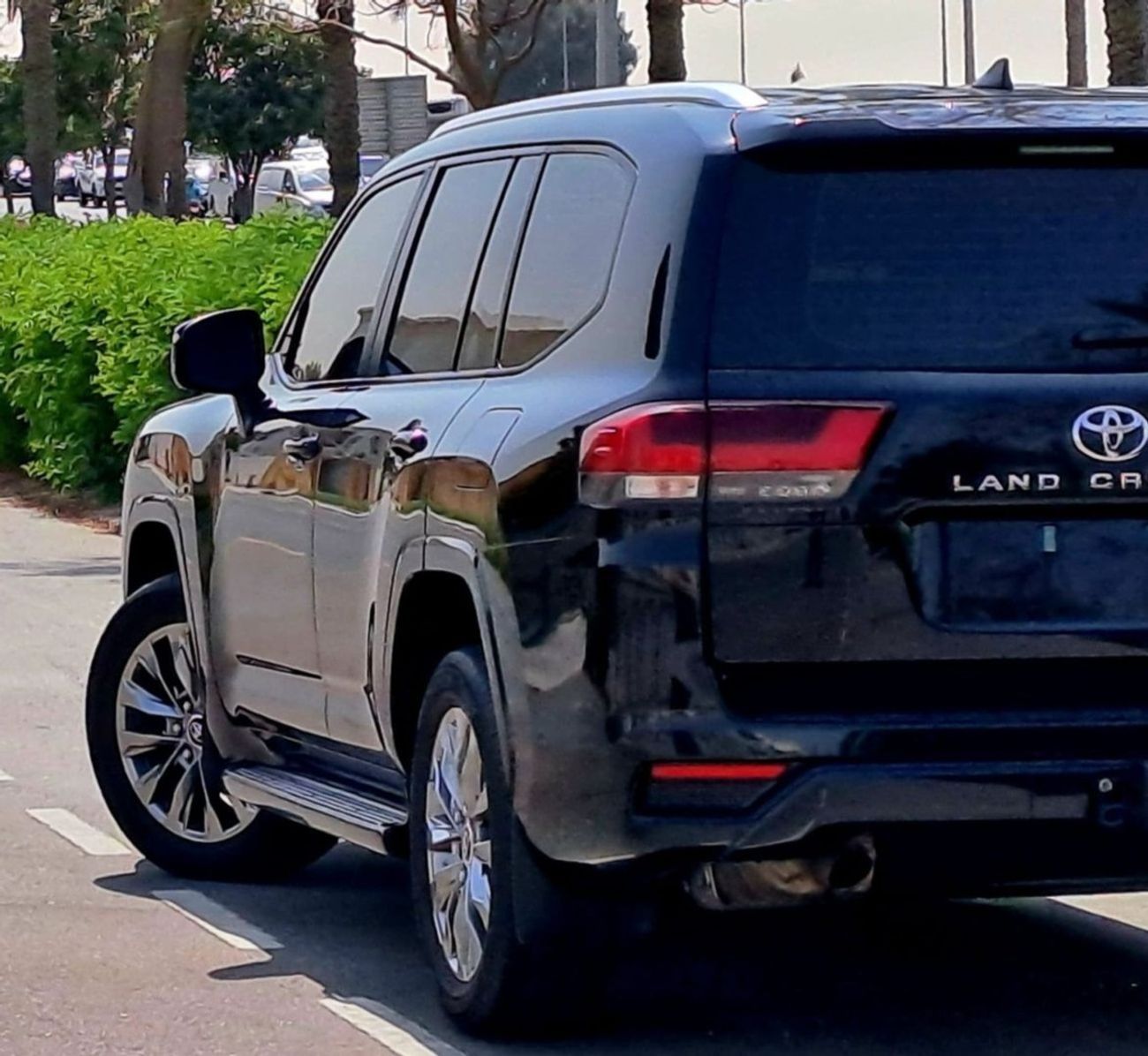 تويوتا لاند كروزر GXR 4.0L 2022 4.0L GCC (3580/-MONTHLY)