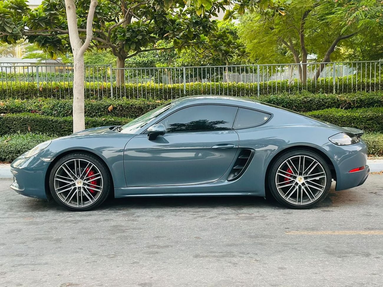 Porsche 718 Cayman S