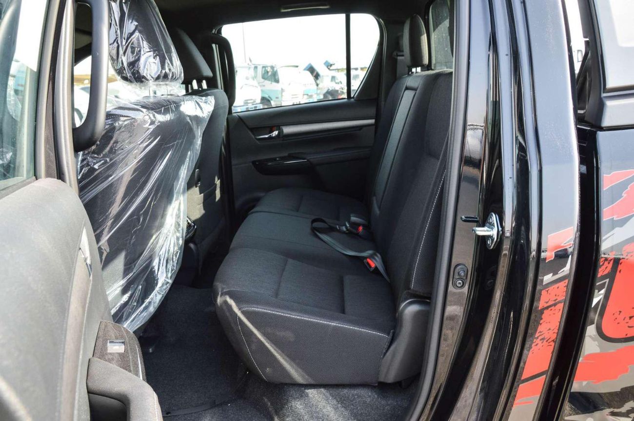 تويوتا هيلوكس TOYOTA HILUX ADVENTURE 4.0L 4WD PICKUP 2025