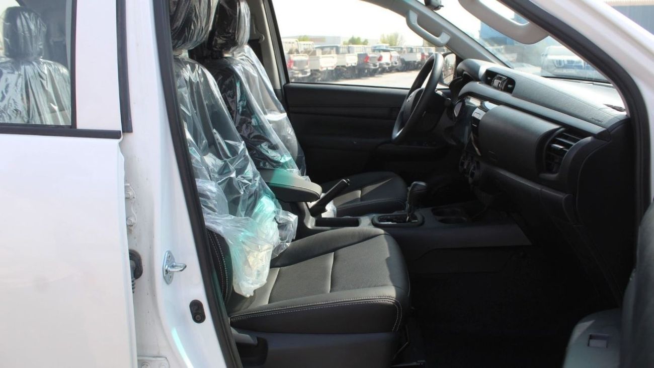 Toyota Hilux HILUX 2.7L AT PETROL 2024