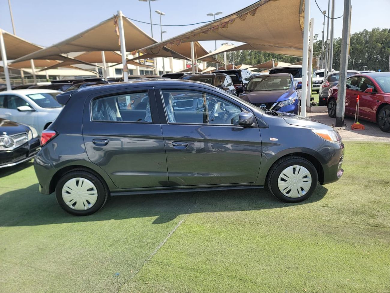 ميتسوبيشي ميراج GLX Mid 1.2L