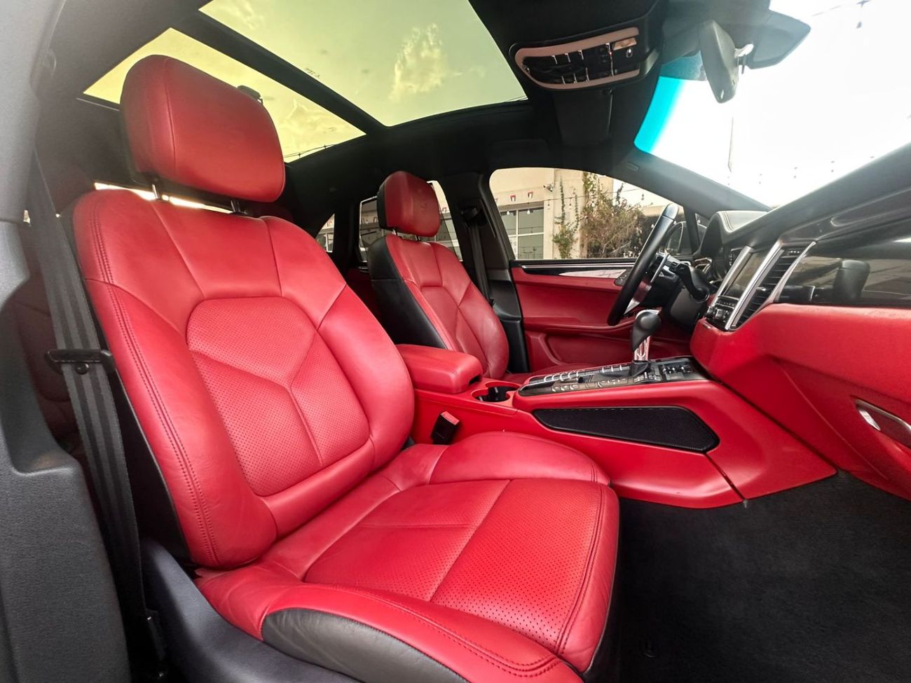 Porsche Macan S 3.0L (340 HP)