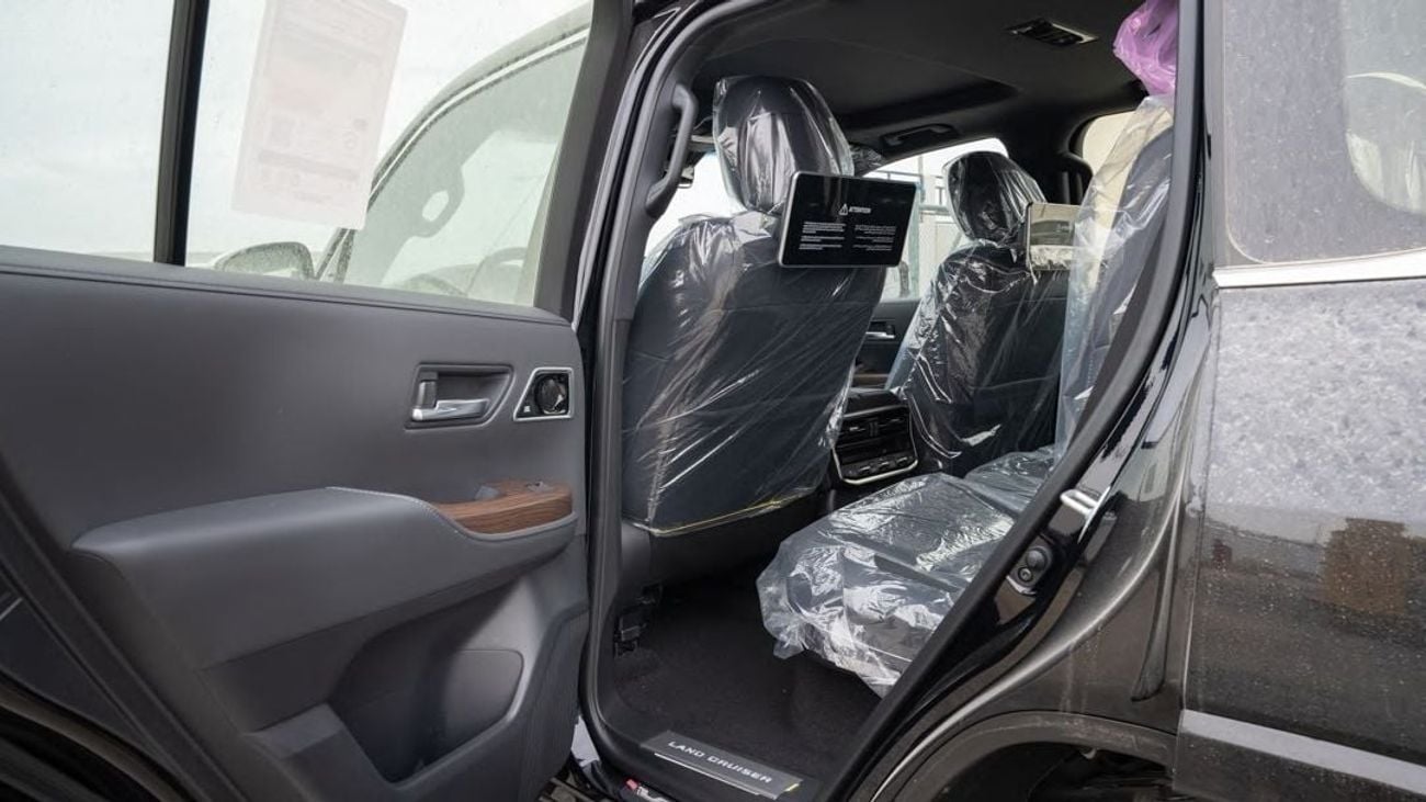 تويوتا لاند كروزر VX 3.5L