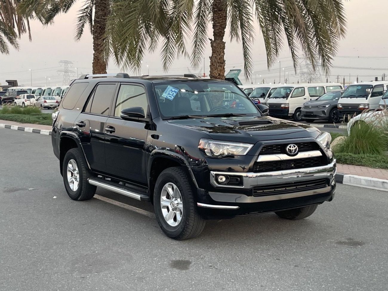 Toyota 4Runner 2021 TOYOTA 4RUNNER 7 SETTER SR5 4x4 LEATHER SEAT IMPORTED FROM USA VERY CLEAN CAR INSIDE AND OUT SI