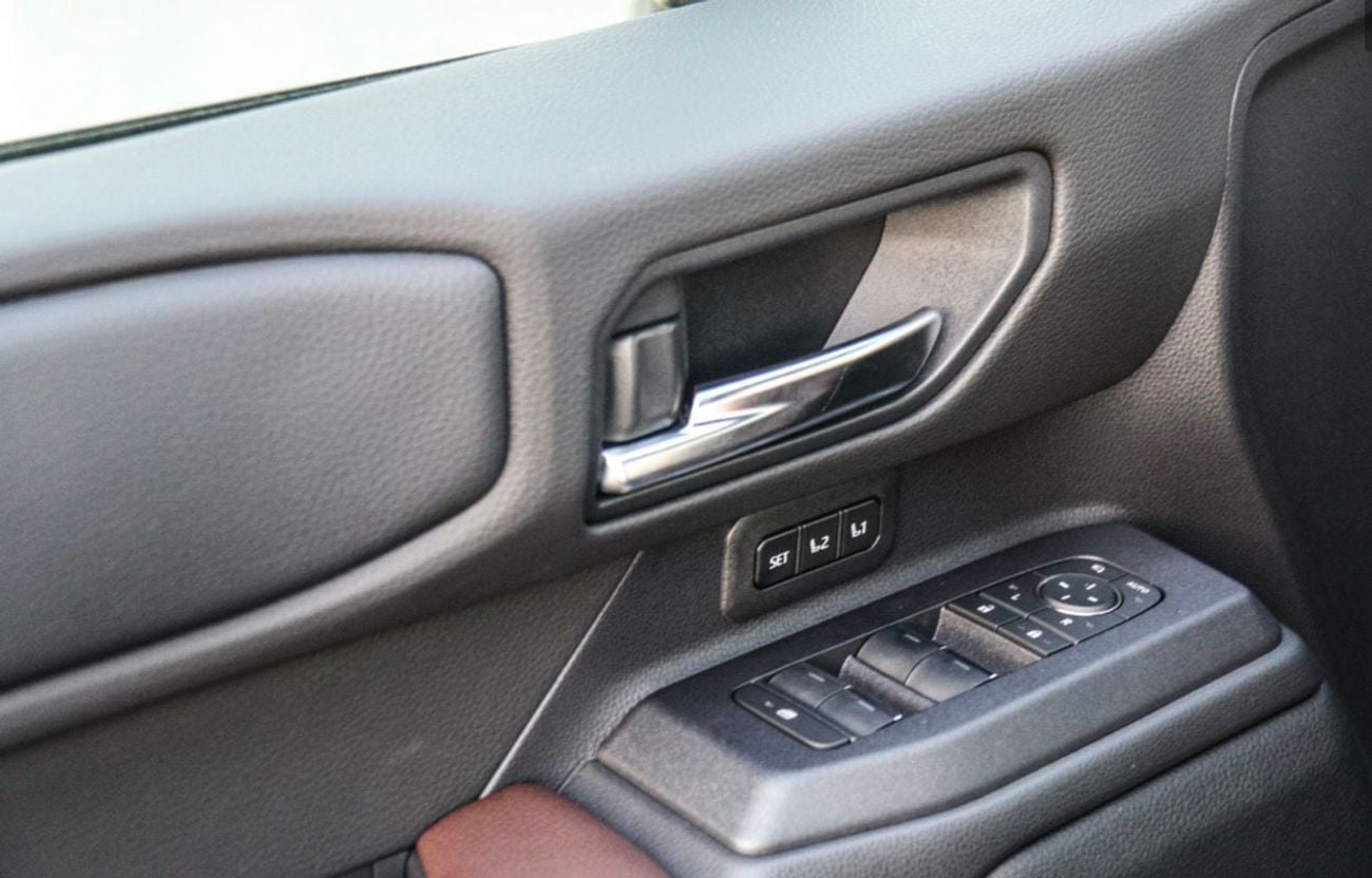 Toyota Prado VXR Adventure Dual Tone 2.4T