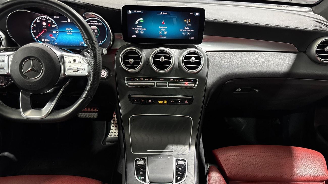 Mercedes Benz GLC200 2022 | AED 2178/Month | 0 DP | 30 Day Return | Warranty | Service History