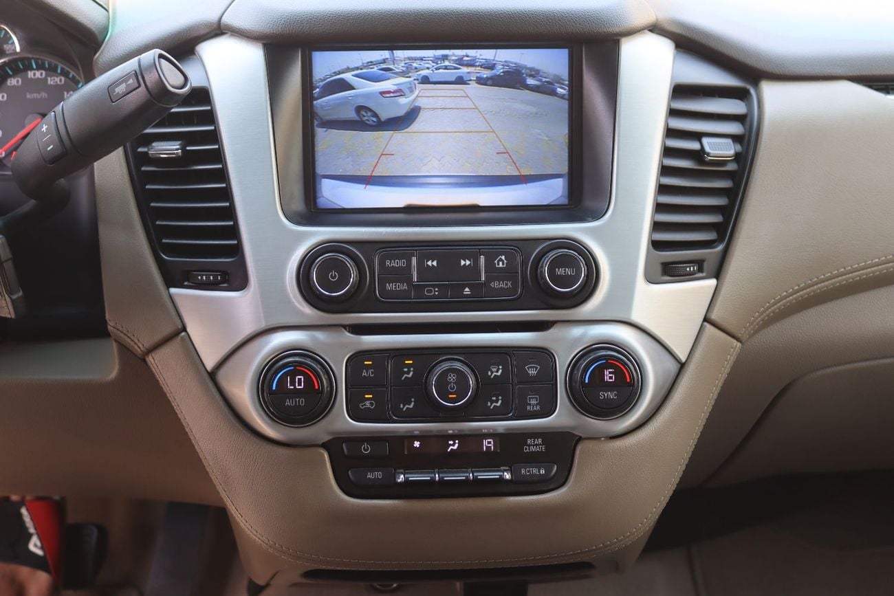 جي أم سي يوكون XL جى أم سى يوكون XL- خليجى - 2020 - بدون حوادث - بمحرك 5.3 - عدد8سلندر-7مقاعد -بحاله ممتازه