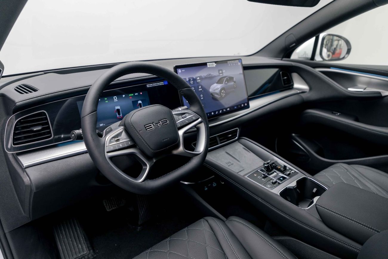 BYD Sealion 7 RWD Intelligent Driving - White Inside Black | Export Only