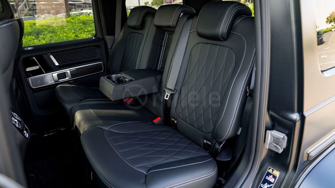 مرسيدس بنز G 63 AMG .0L PETROL: MAGNO BLACK WITH NIGHT PACKAGE, CARBON INTERIOR, NEW CAR!!