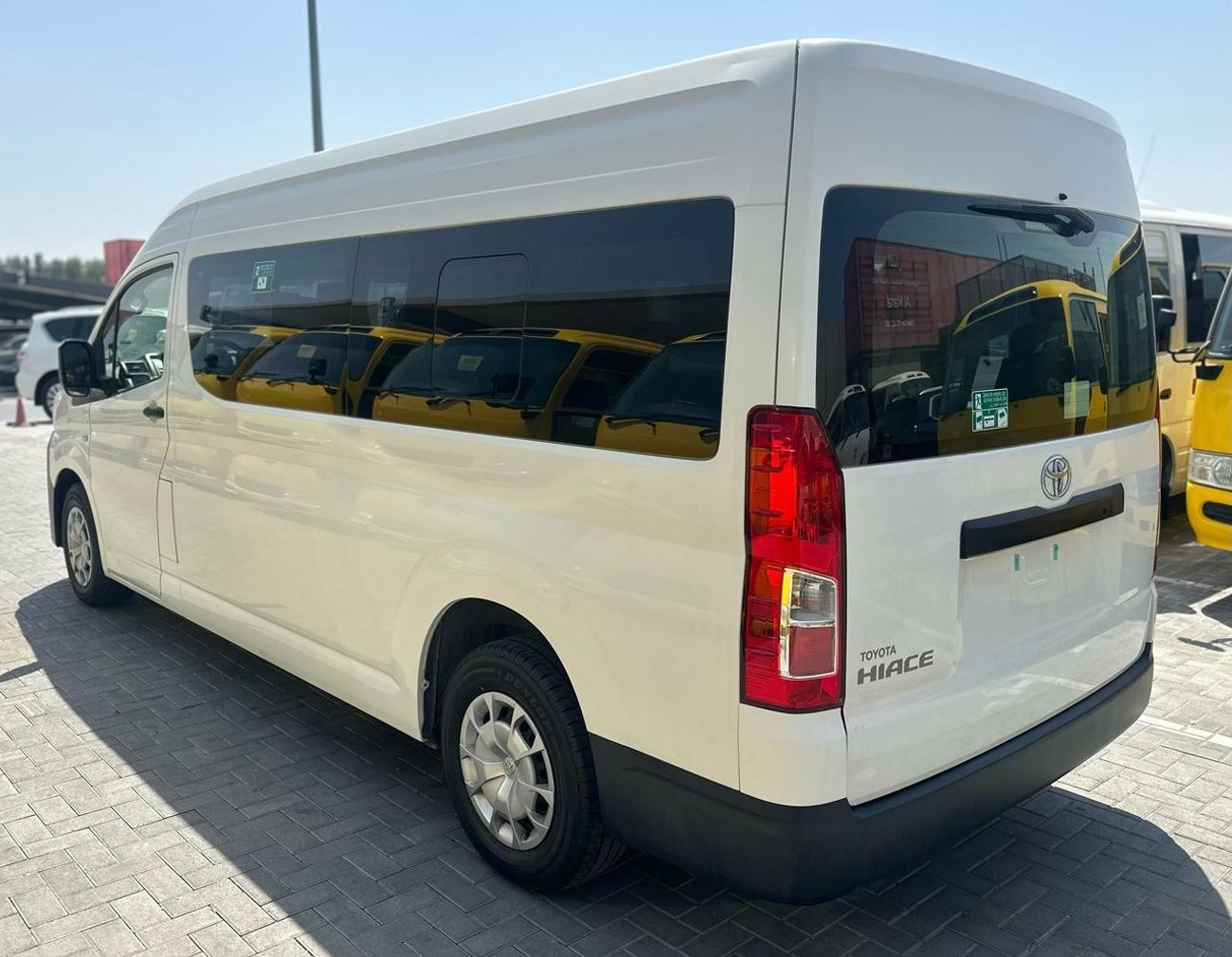 تويوتا هاياس GL -High Roof Commuter 3.5L M/T
