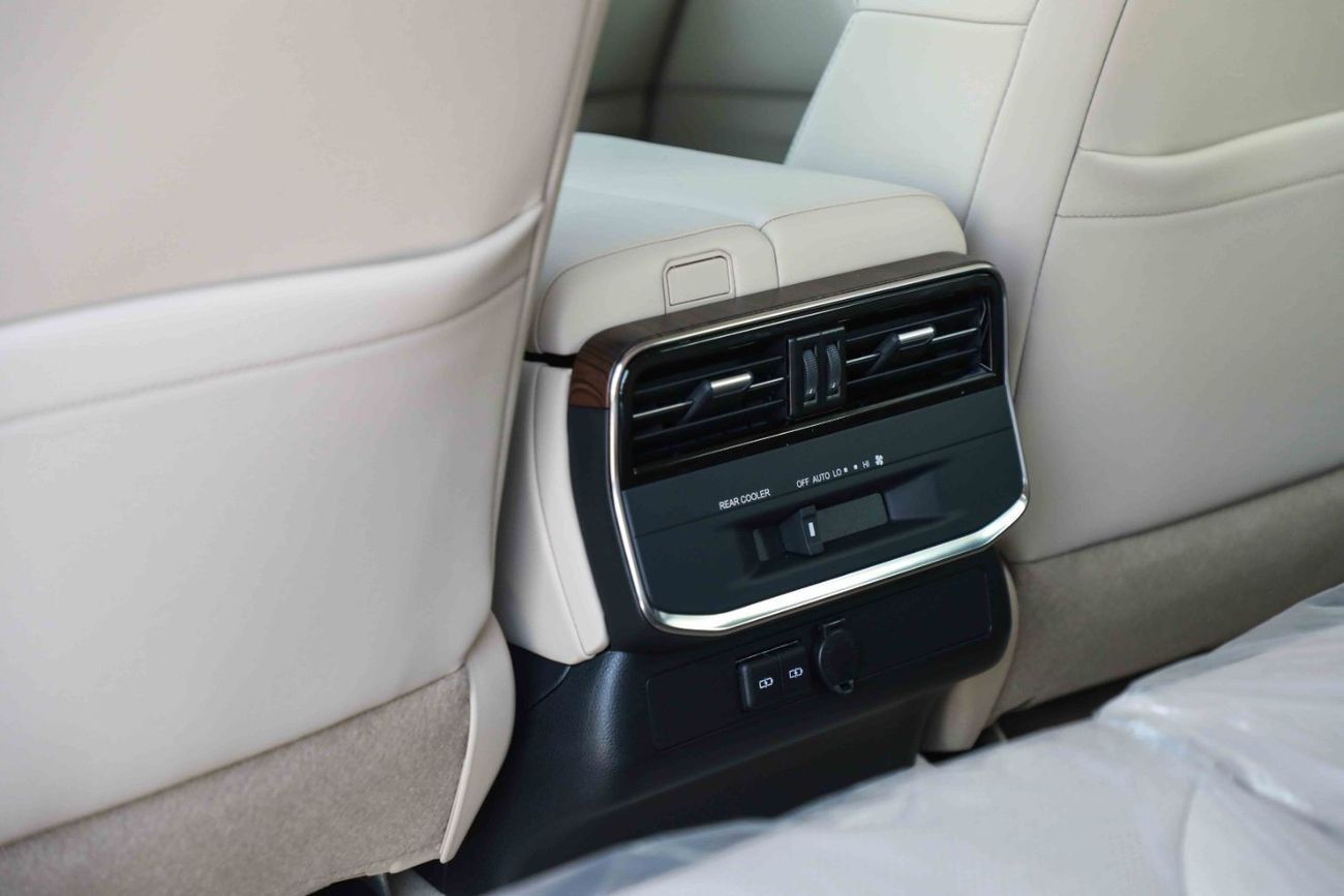 Toyota Land Cruiser 2025 TOYOTA LC300 GXR 3.5 - WHITE PEARL inside BEIGE | Export Only