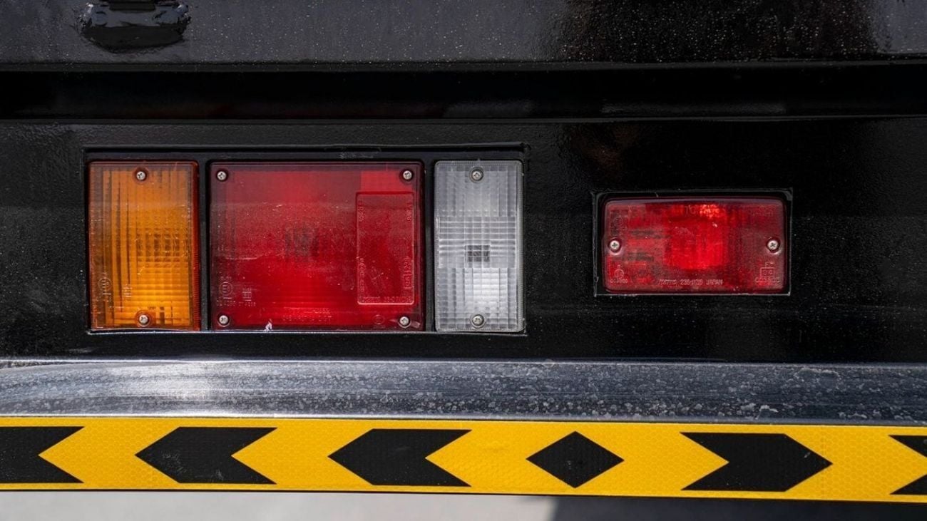 إيسوزو NPR 2025 ISUZU NPR 4 TONS DIESEL MANUAL ZERO KM