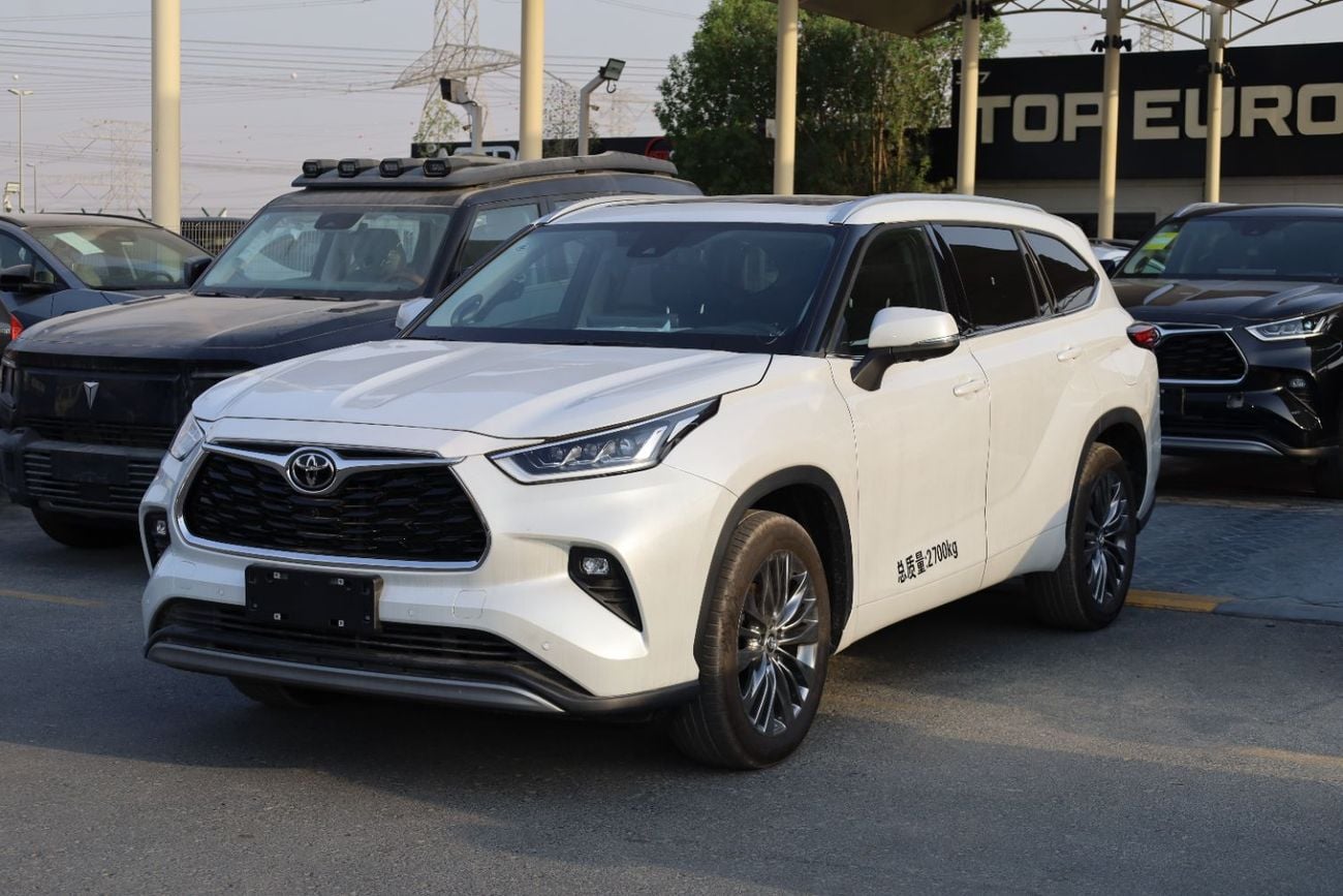 تويوتا هايلاندر VXR تويوتا هايلاندر ليميتد إي فور (Limited E-Four) هجين موديل 2026 جديدة تماماً (زيرو)، بمواصفات صينية. 