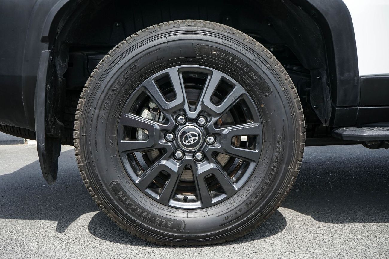 Toyota Prado The 2025 Toyota Land Cruiser Prado (J250 series) marks a complete redesign from the ground up, featu