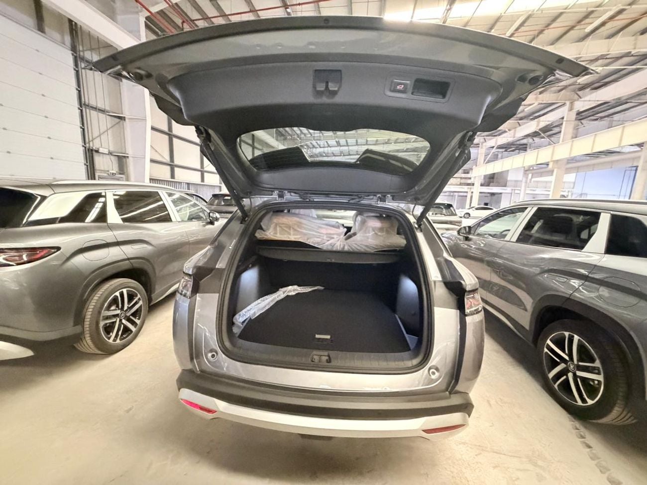 BYD Song L STD (NON GCC)