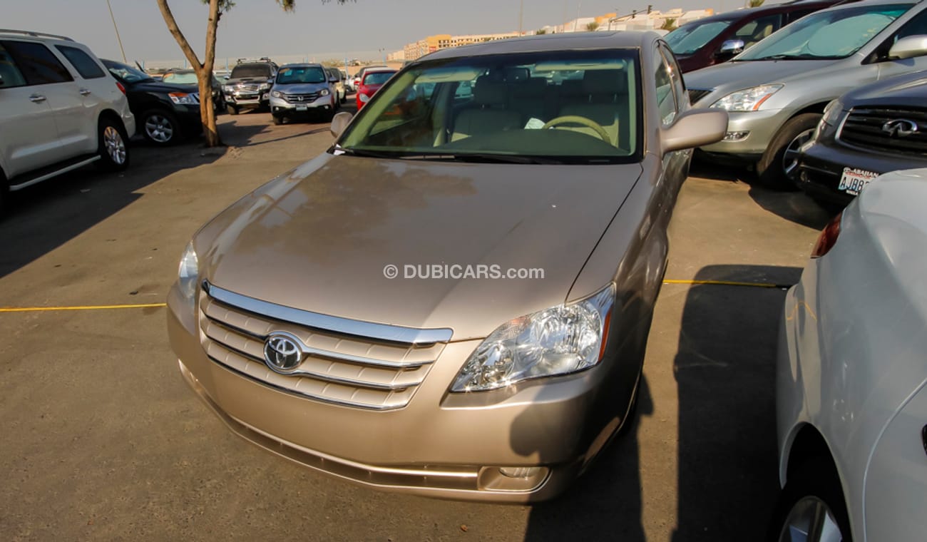 Used Toyota Avalon XLS 2007 for sale in Dubai 41405
