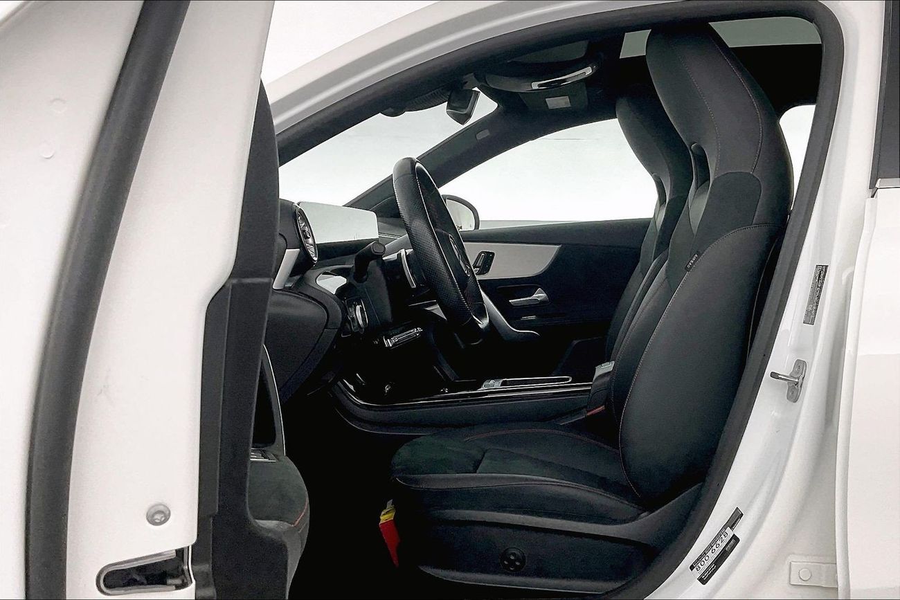 Mercedes-Benz A 200 Premium | National Day Celebration | Guaranteed Warranty | 0 Down Payment