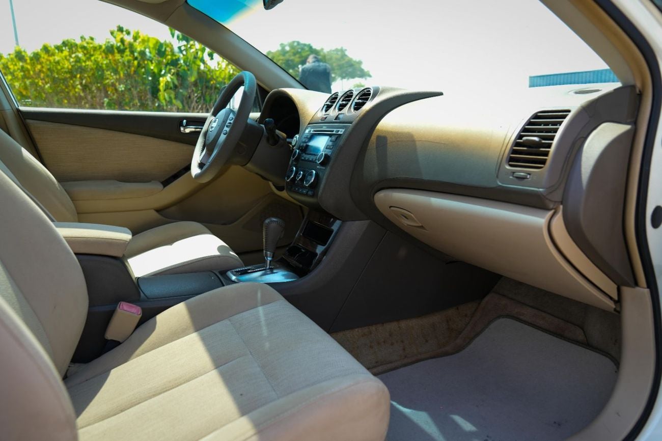 Nissan Altima S 2010 GCC SPECS