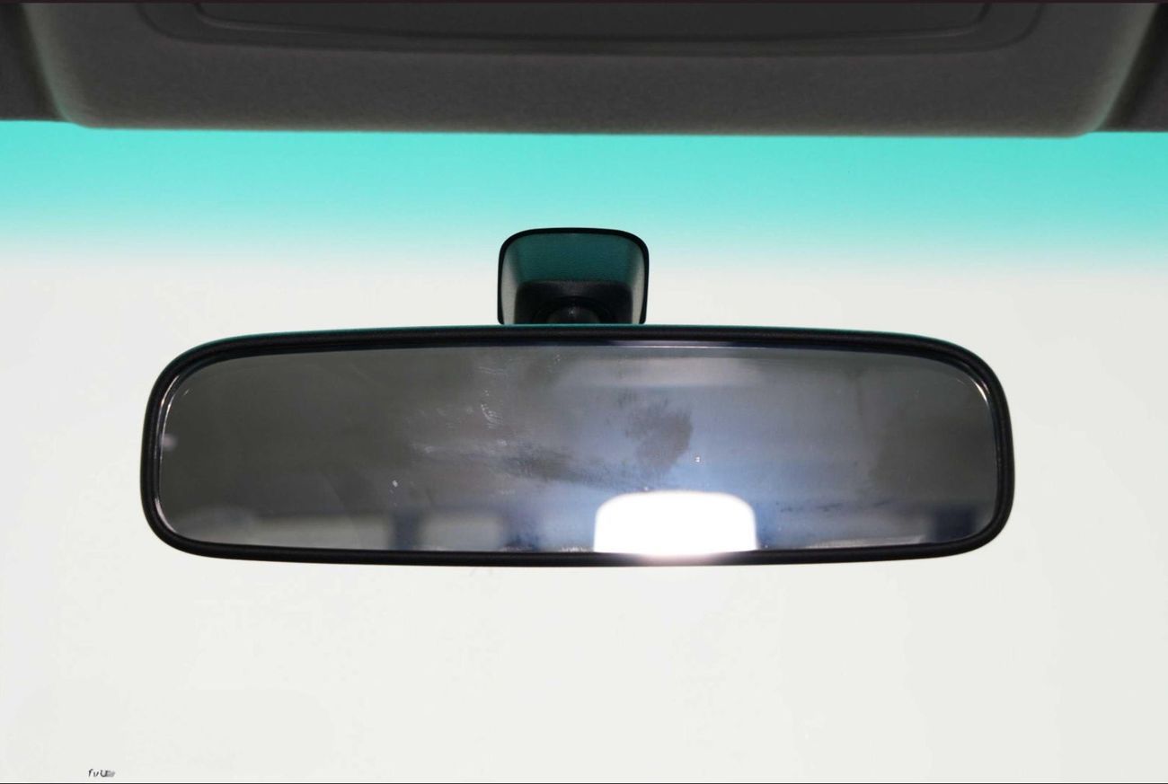 Toyota Hilux 2.4L 4X4 D/C STD(i) M/T DIESEL