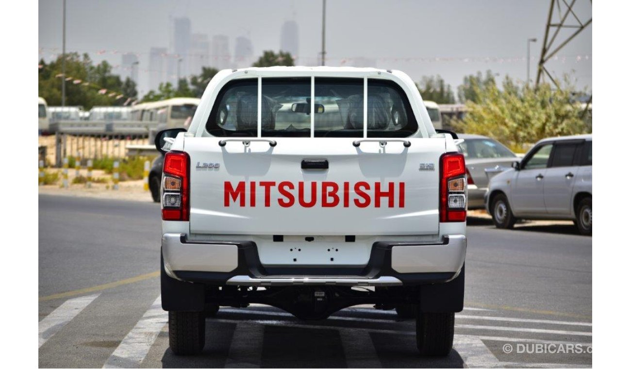 Mitsubishi L200 DOUBLE CAB PICKUP 2.4L TURBO DIESEL 4WD MT