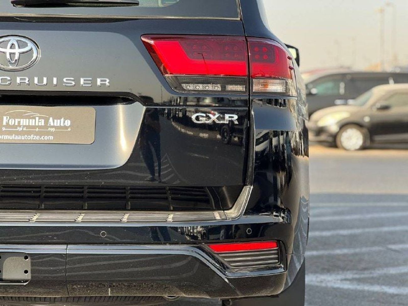 تويوتا لاند كروزر GXR 4.0L PTR A/T // 2025 // HIGH OPTION WITH POWER & LEATHER SEATS , COOLING SEATS , SUNROOF // SPEC