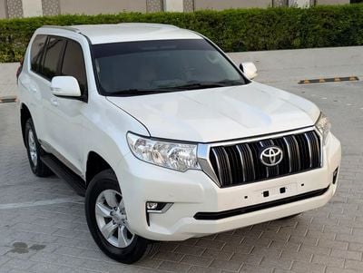 تويوتا برادو EXR مواصفات خليجية، محرك V6 سعة 4.0 لتر، حالة داخلية وخارجية ممتازة