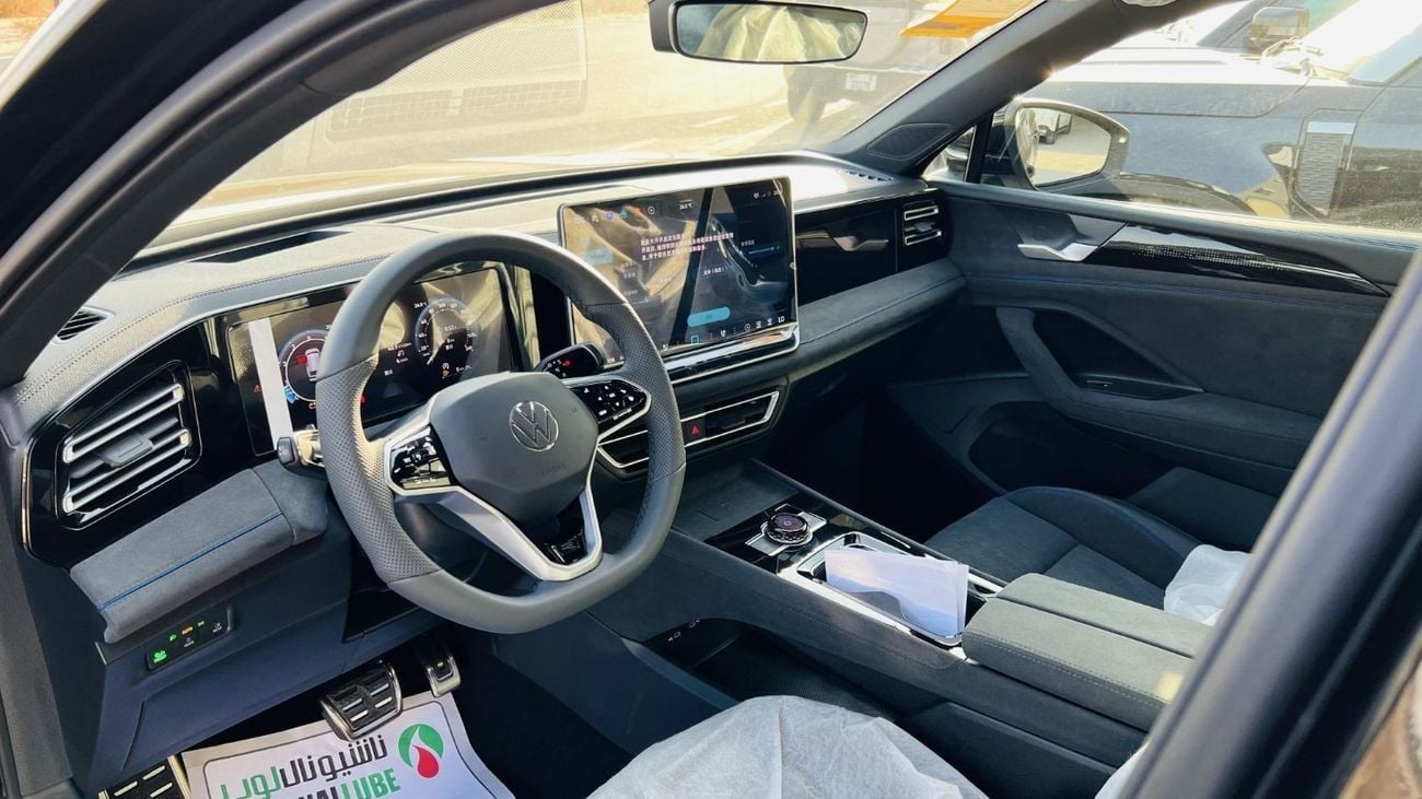 فولكس واجن تيجوان R-Line 2.0L