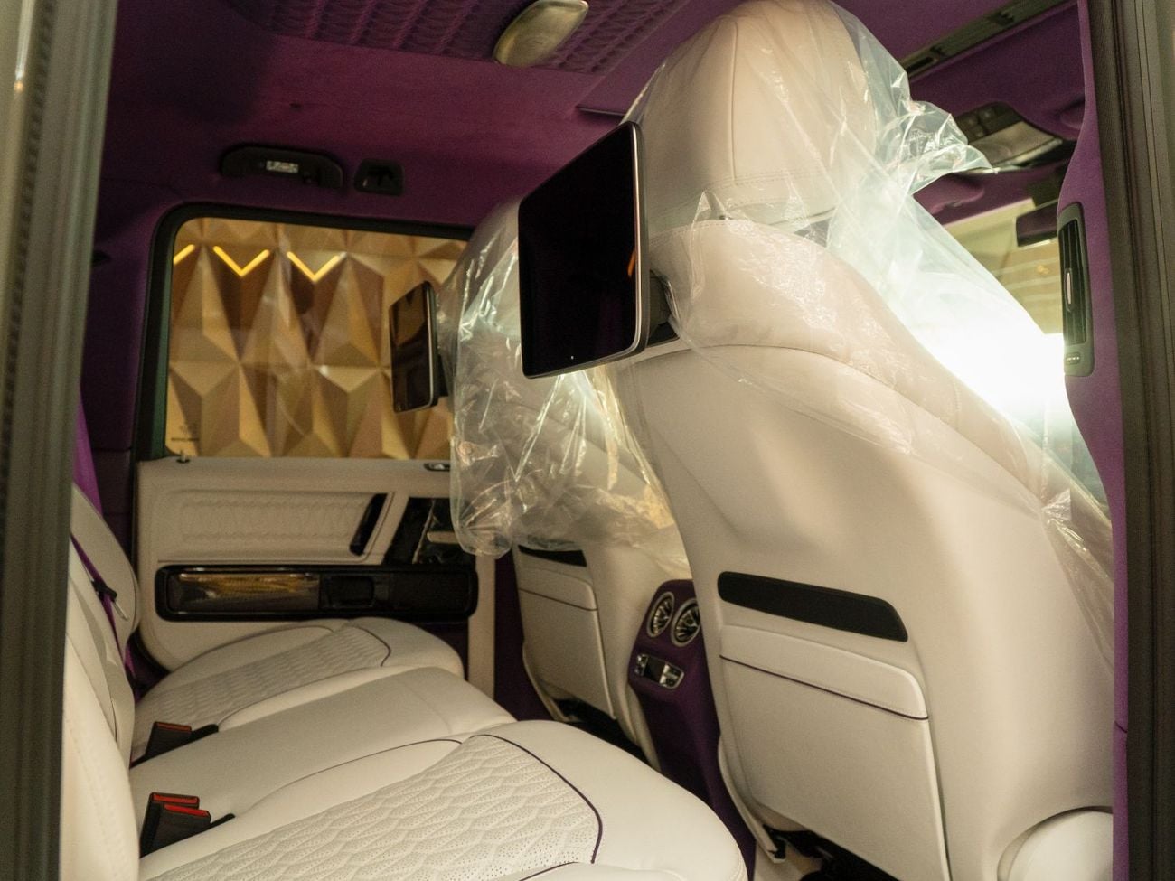 BRABUS G 800 Widestar - Mercedes-AMG G 63 2025 Brabus G800 – Nardo Gray | Full Carbon | Luxury Performance SUV