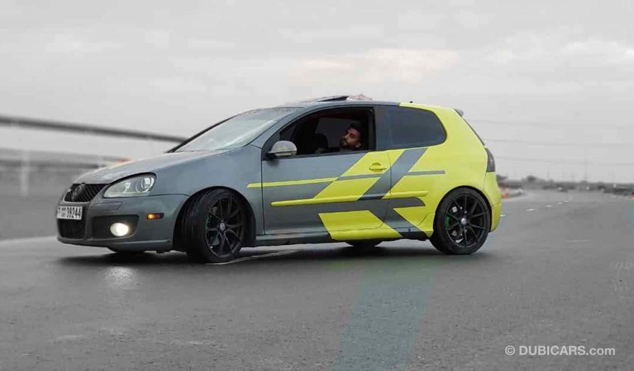 Volkswagen Golf GTI