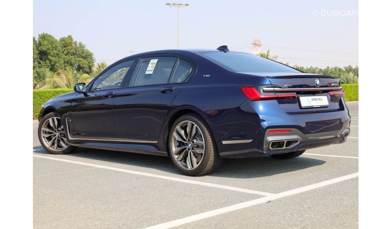 بي أم دبليو M760 Li Xdrive | V12 6.6L AWD | Under Warranty |  GCC