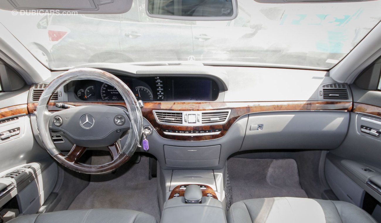 Mercedes-Benz S 550