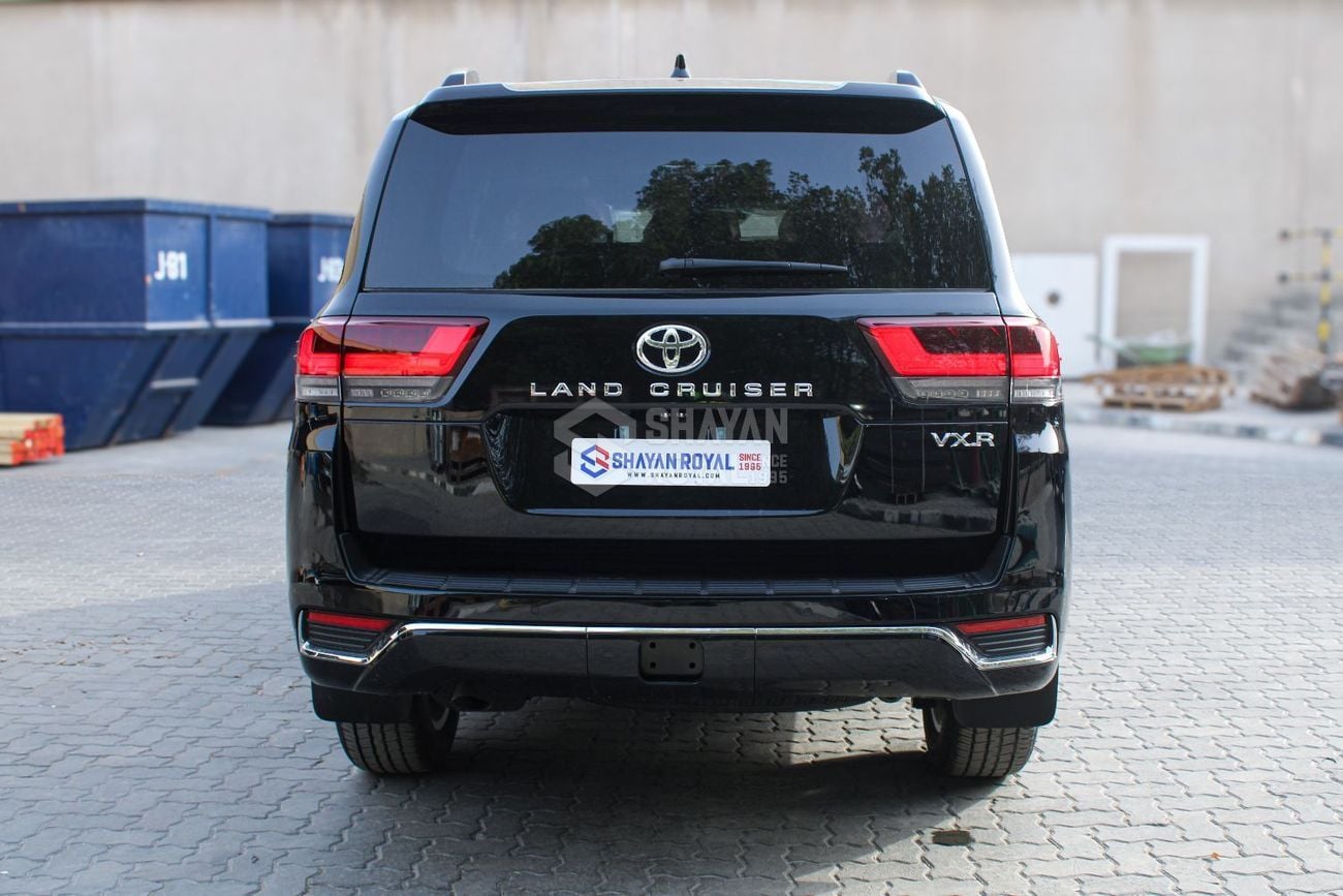تويوتا لاند كروزر LHD LC300 3.5L PETROL AT 4WD V6 VXR 7S 2025MY