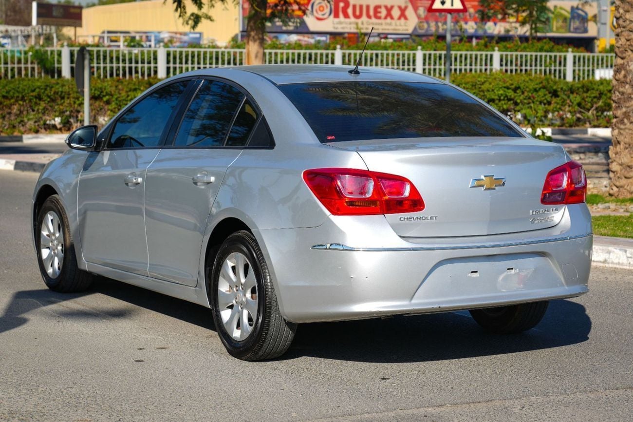 Chevrolet Cruze LS 2016!! GCC SPECS