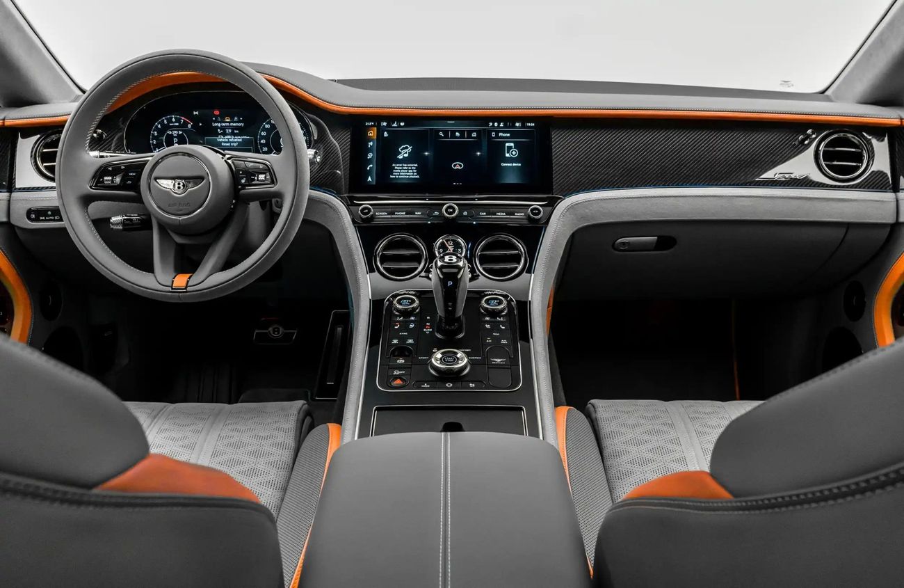 بنتلي كونتيننتال 4.4L V-8 Twin-Turbocharged Engine