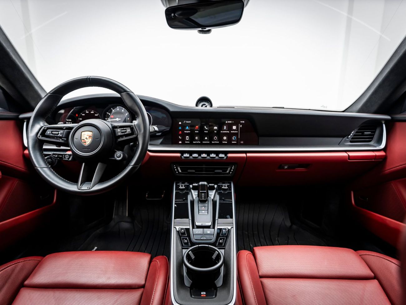 بورش 911 Turbo S 3.8L (640 HP) Coupe