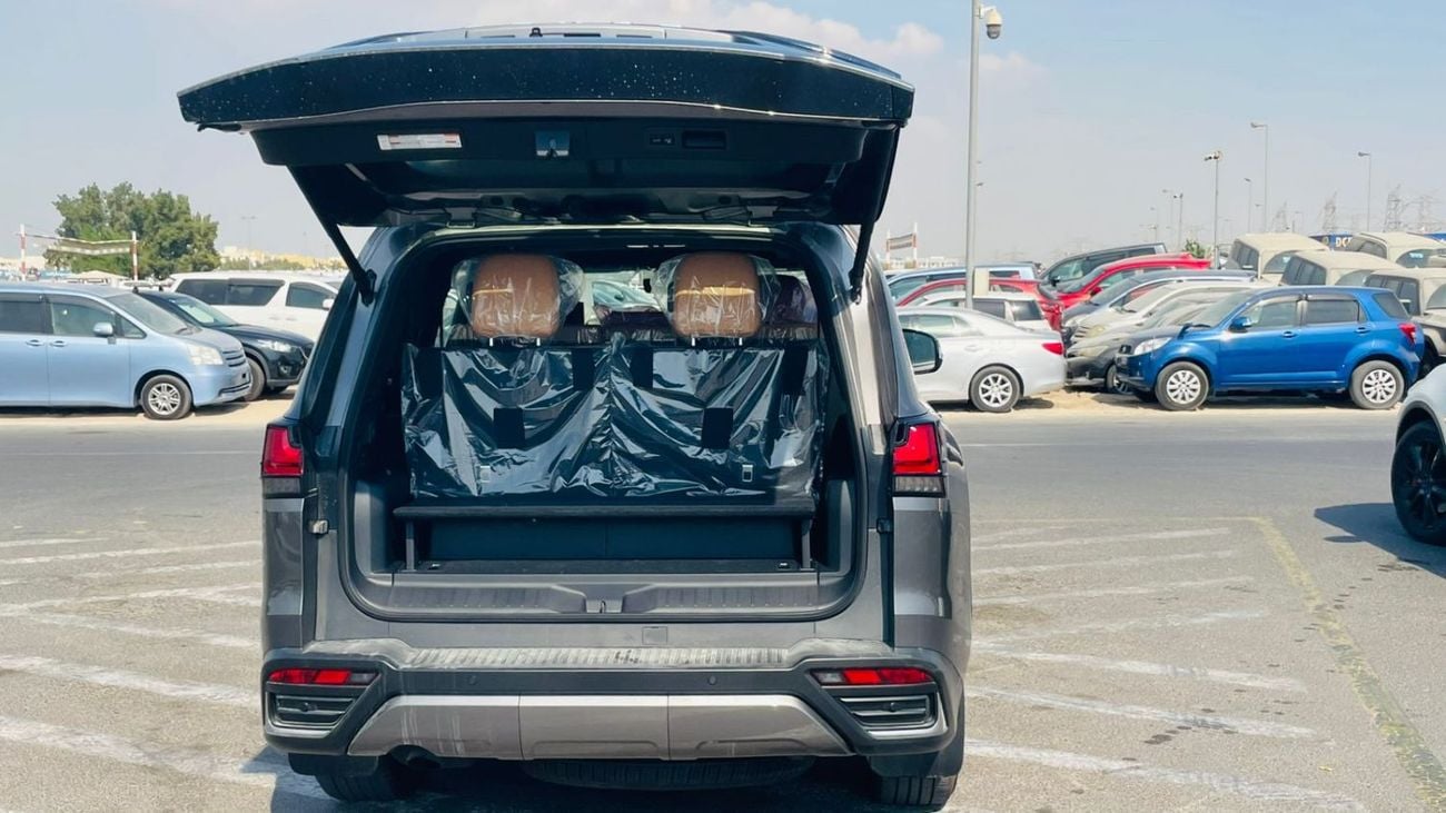 Lexus LX 700h Signature