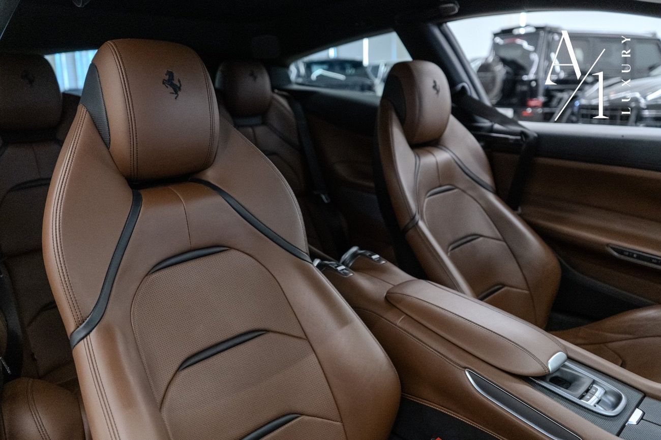 فيراري جي تي سي 4  لوسو 2017 Ferrari GTC4Lusso T Hatchback, Full Service History, GCC Spec