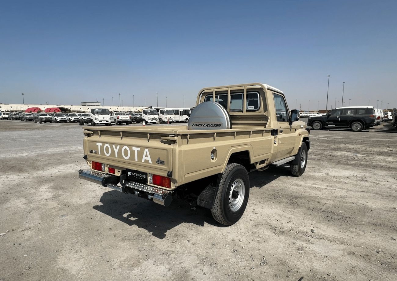 تويوتا لاند كروزر بيك آب LC 79 LX-  G1 A/T