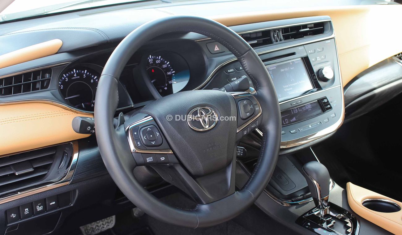 تويوتا افالون Touring