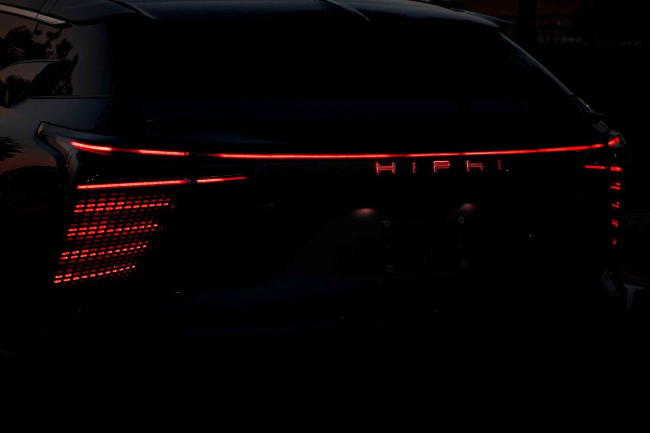 HiPhi X 2022  HIPHI X - Flagship - Grey inside White | Export Only