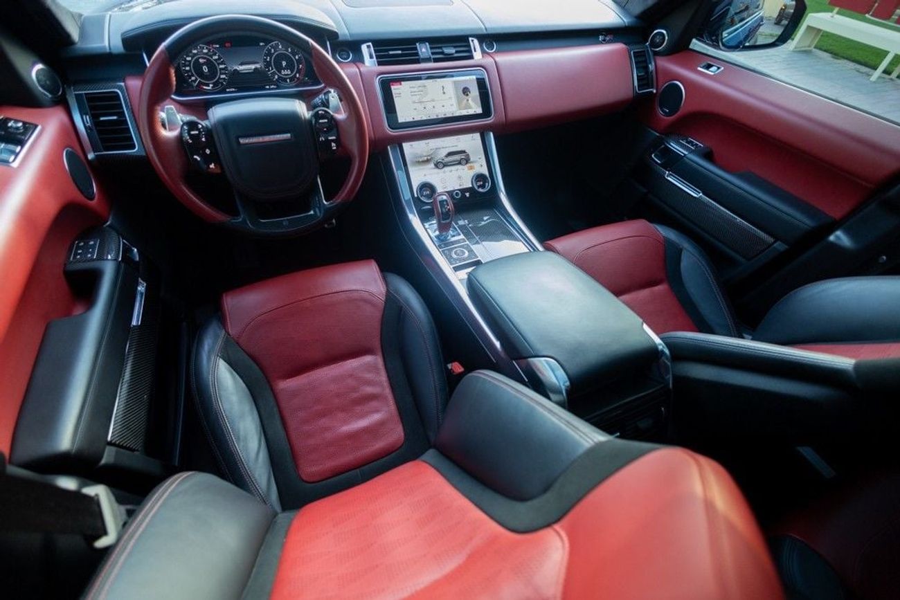 Land Rover Range Rover Sport SVR 5.0L (575 HP) AWD Range Rover Sport SVR Carbon Edition 2022 Canadian specs | Warranty