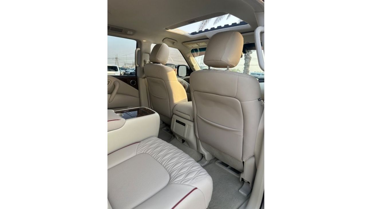 Infiniti QX80 Infiniti QX80 4WD