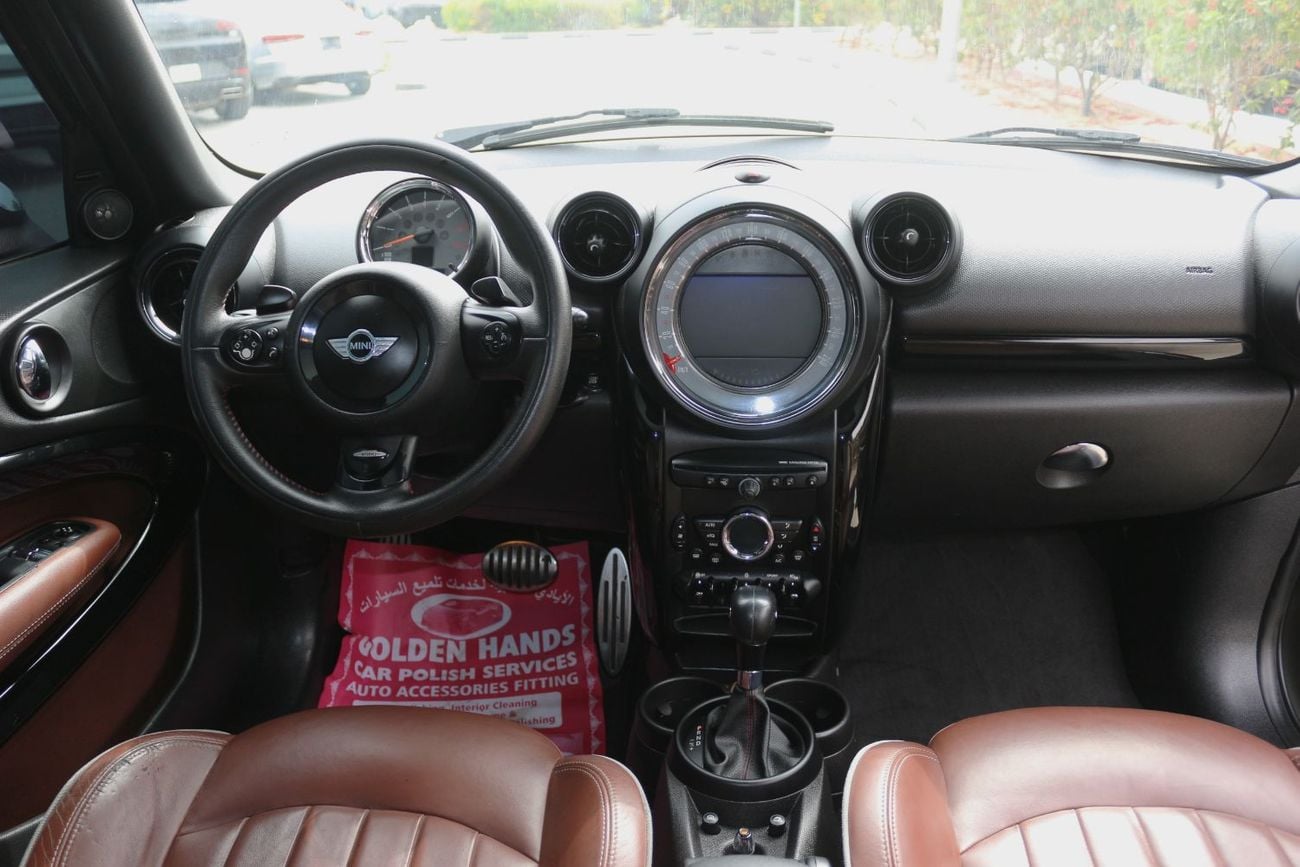 Mini Clubman S 1.6L 2013 MINI Clubman John Cooper Works - GCC Specs AWD Full options