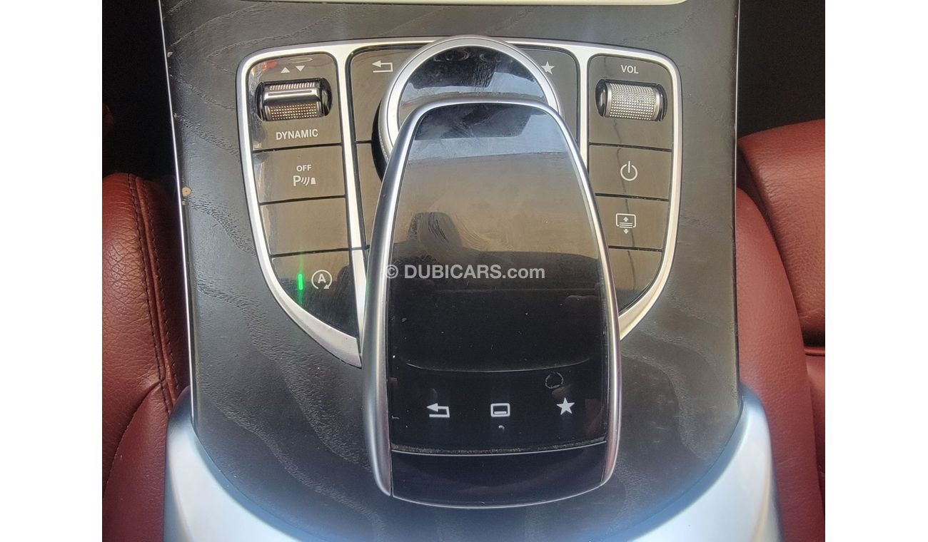 Mercedes-Benz C 200 AMG Pack