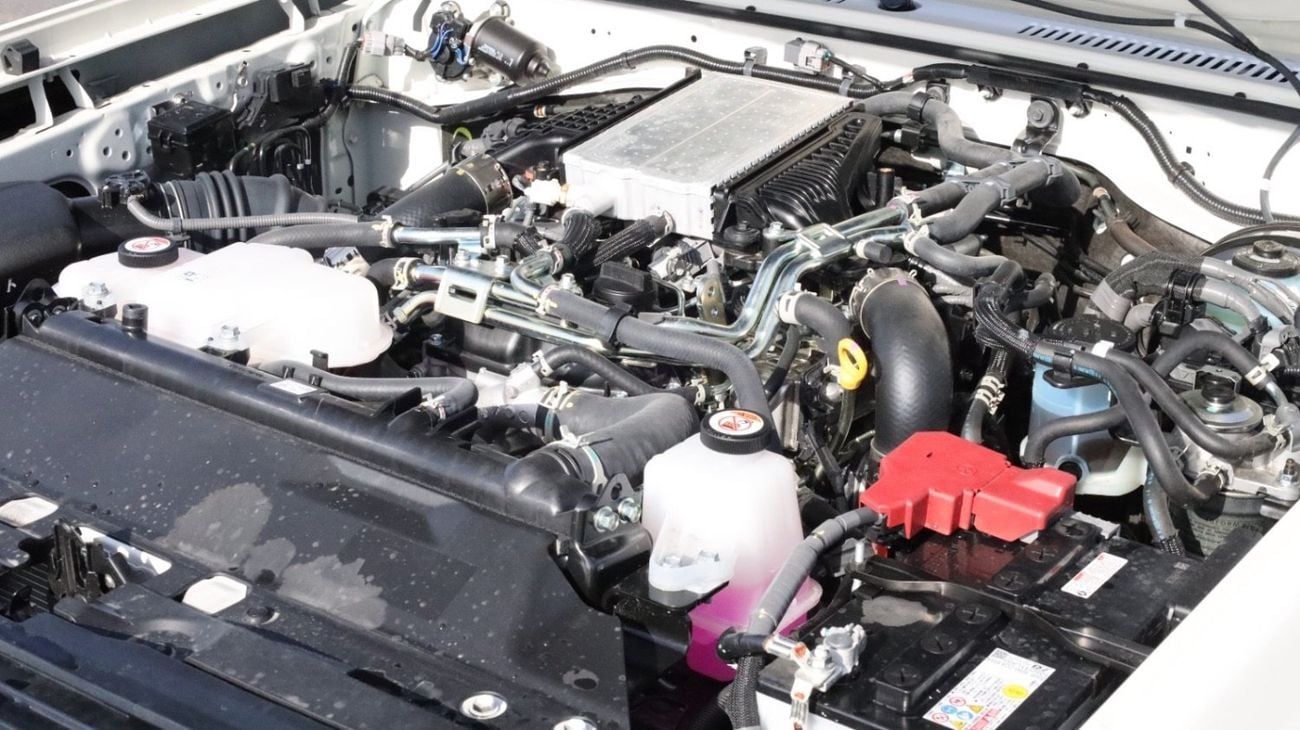 تويوتا لاند كروزر 70 LX 2.8L