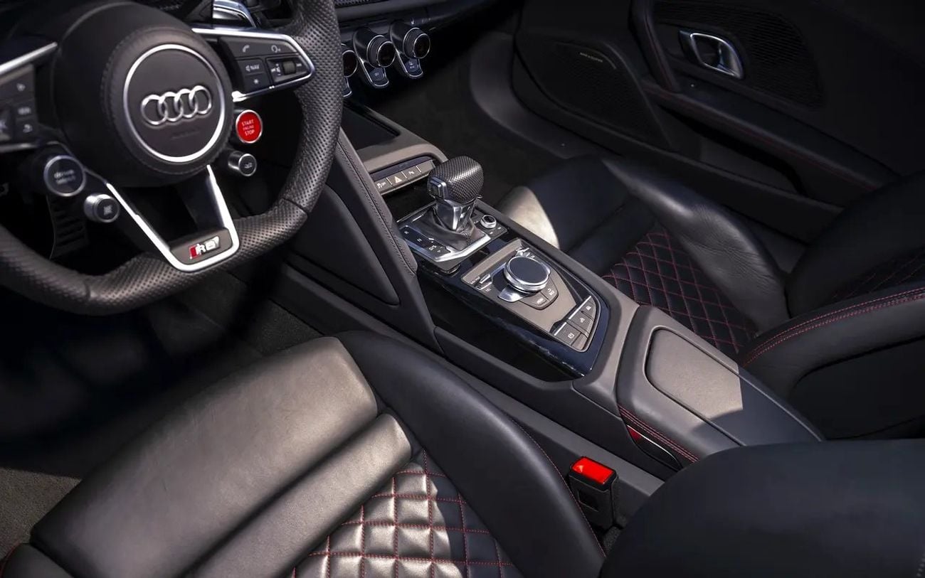 Audi R8 Spyder FSI 4.2L (420 HP)